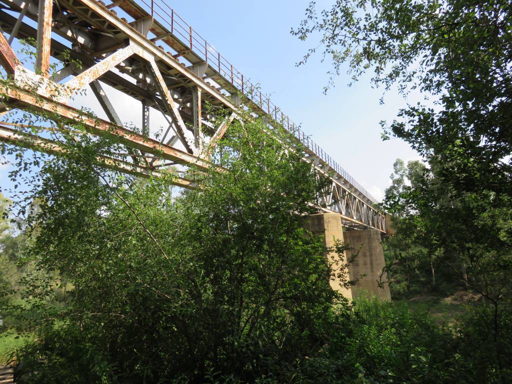 Bothaville rail bridge